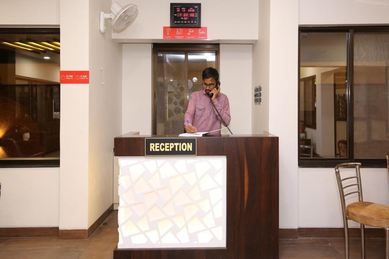 Capital O 36691 Hotel Aashirwad Inn Jabalpur Exteriér fotografie
