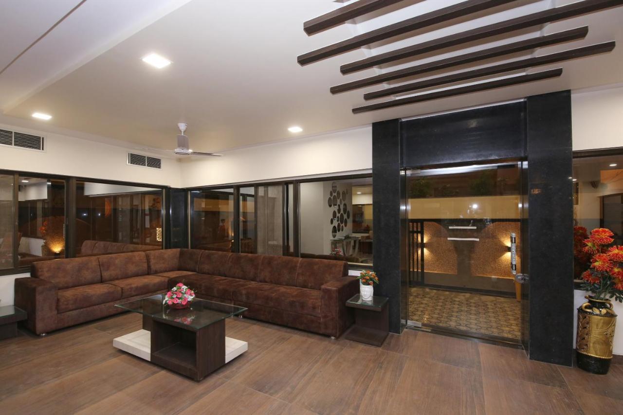Capital O 36691 Hotel Aashirwad Inn Jabalpur Exteriér fotografie