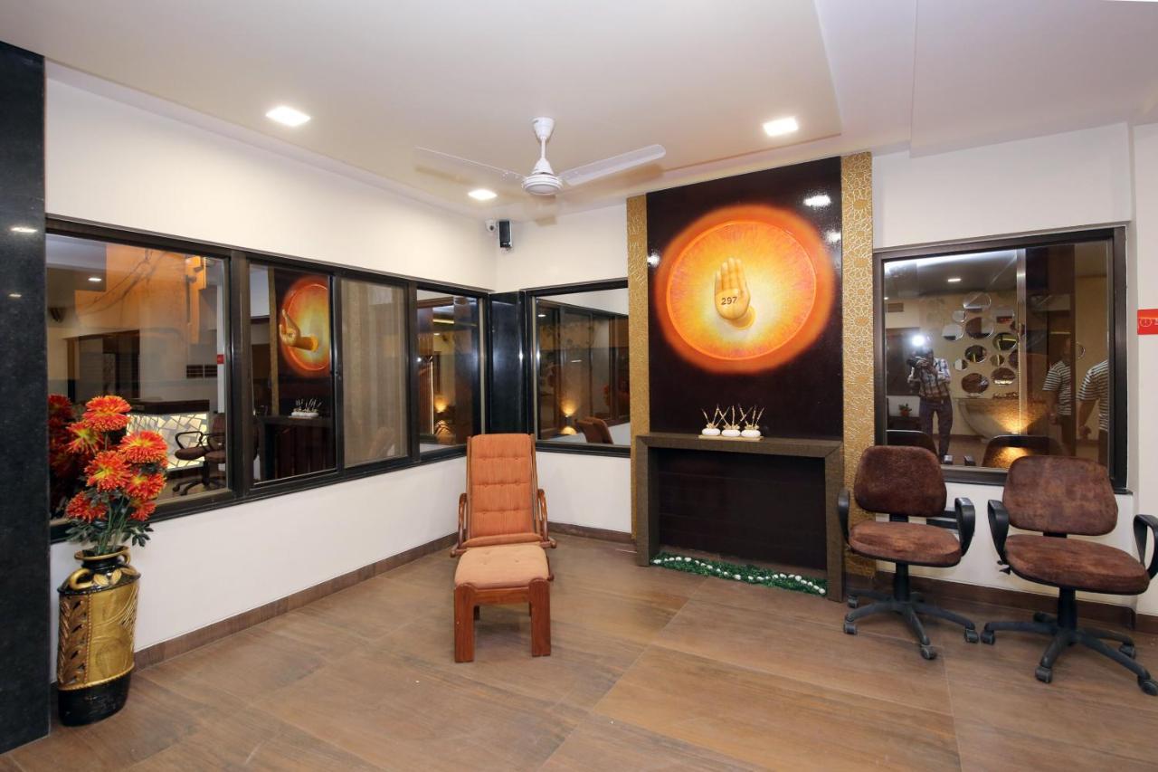 Capital O 36691 Hotel Aashirwad Inn Jabalpur Exteriér fotografie